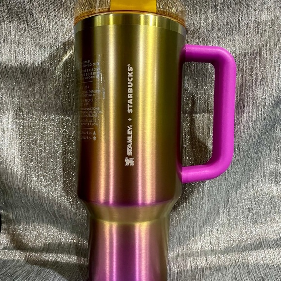 STANLEY QUENCHER SPECIAL SUMMER 2024 Sunset Gradient Starbucks x Stanley 40 oz! - Picture 7 of 10